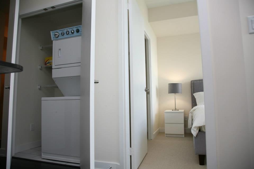 Accurate Plus Furnished Apartment- Brickstone Mews Миссиссага Номер фото